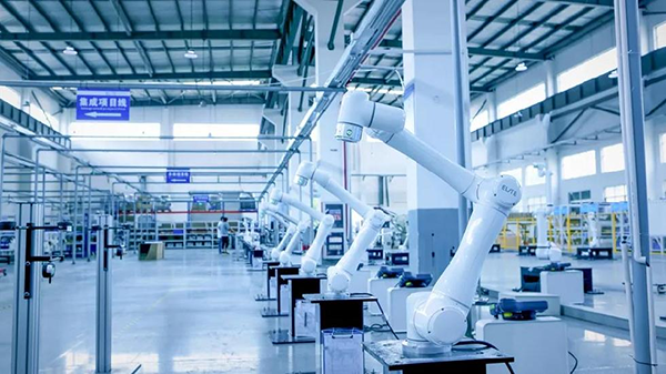艾利特協作手臂,滿足汽車行業復雜工藝需求